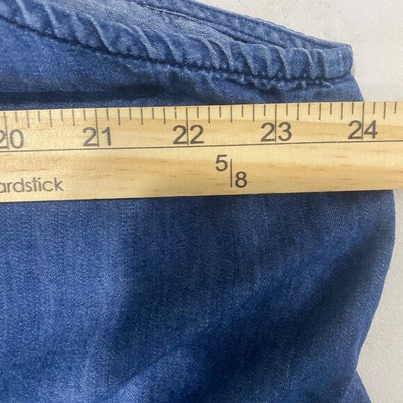 EST 1946 Top  Womens 18/20W Blue Sleeveless Denim Embroidered Front - Picture 8 of 12